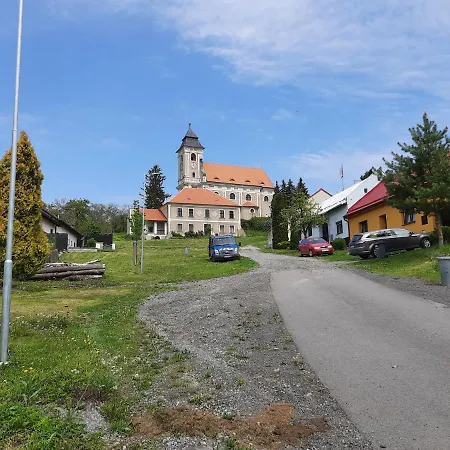 Rekreacni Domek U Kromerize *