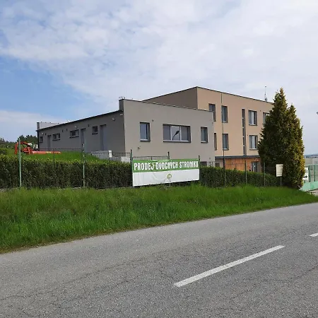 Vila Rekreacni Domek U Kromerize Litencice
